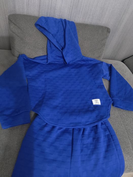 Compleu fetita 9-10 ani