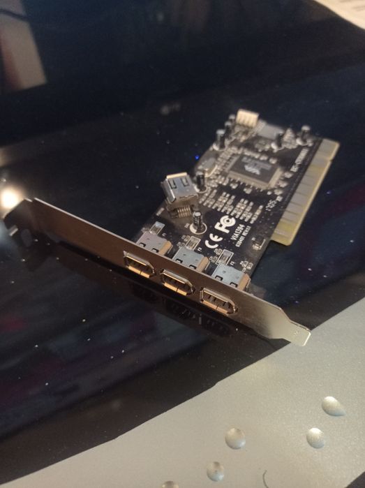 PCI порт FireWire IEEE-1394.