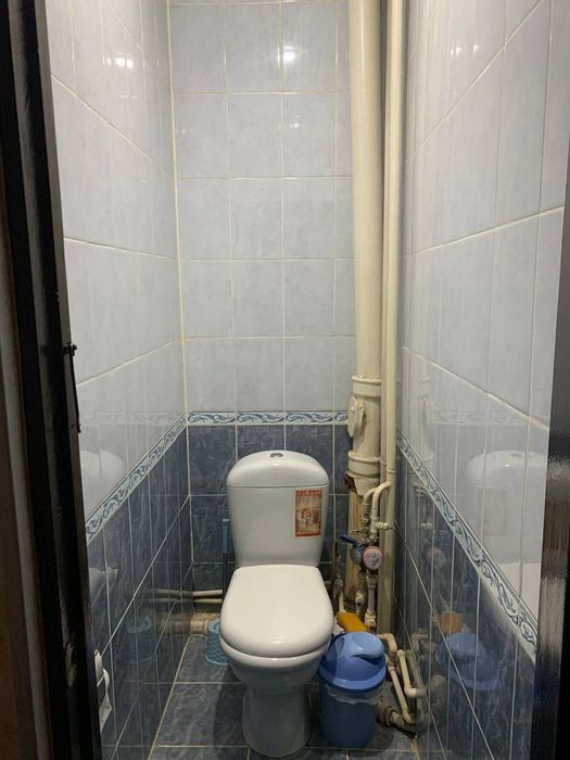 Юнусабад-4. 2-комнатная 64м2. Срочно Универсам базар, Метро