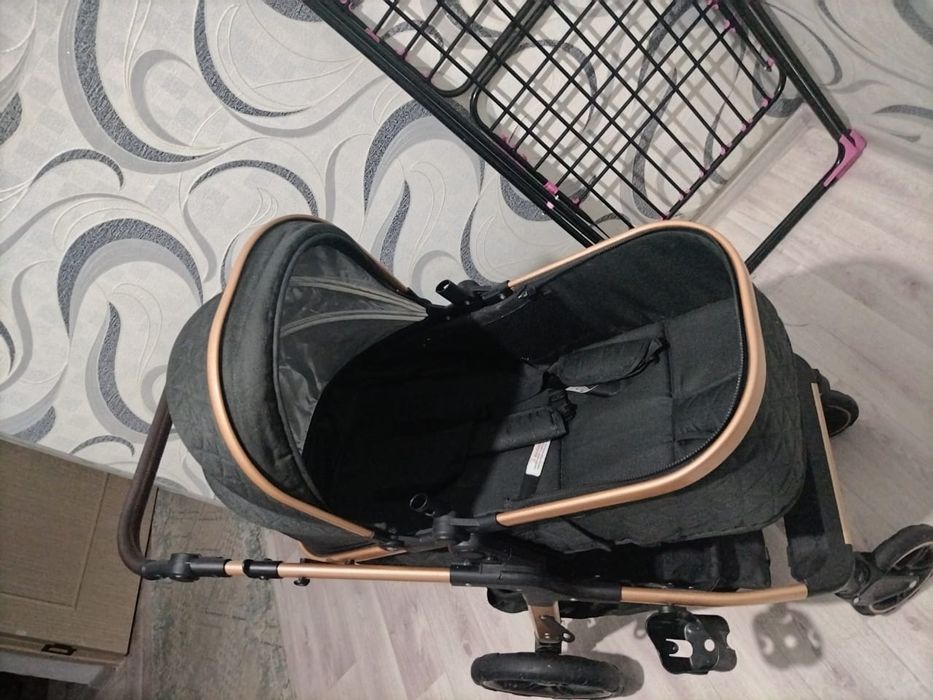 Каляска автокрисломен бірге сатылады