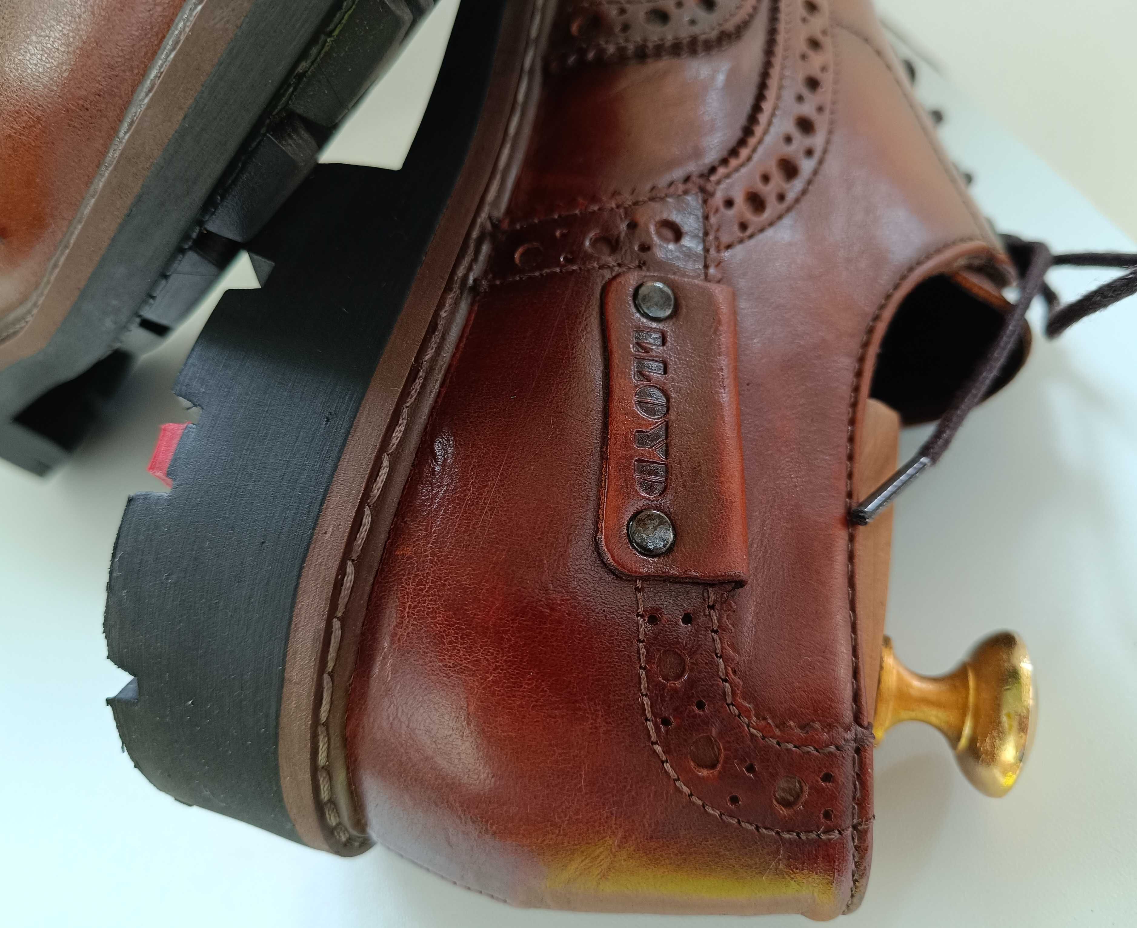 Pantofi derby 43 wingtip brogue premium LLOYD piele naturala
