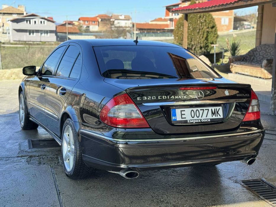 Mercedes Benz E320 cdi EVO 4Matic Avantgarde 2009 година