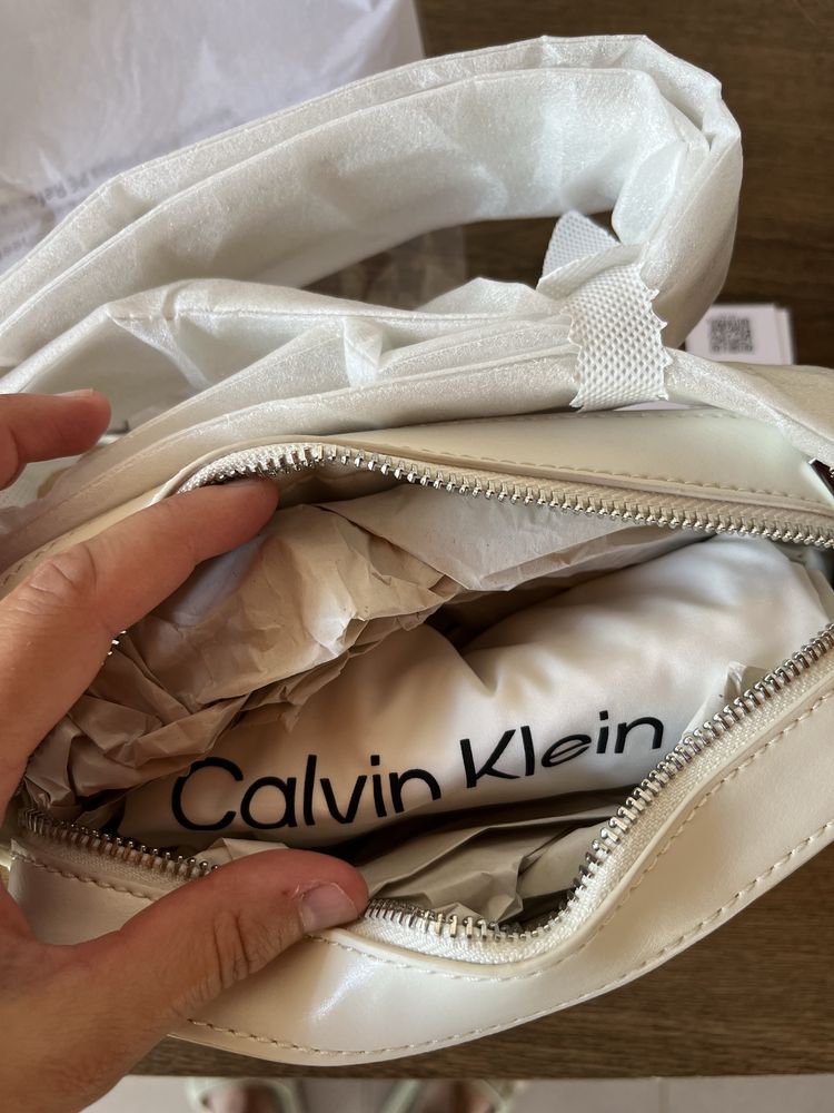 Чанта Calvin Klein