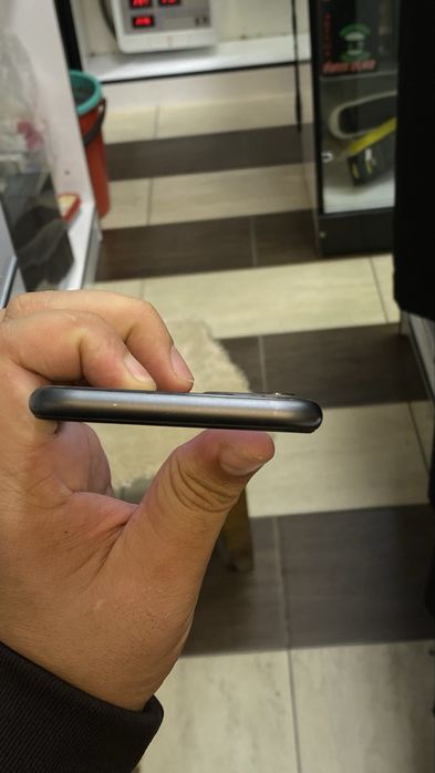 iphone 11 srocno sotiladi