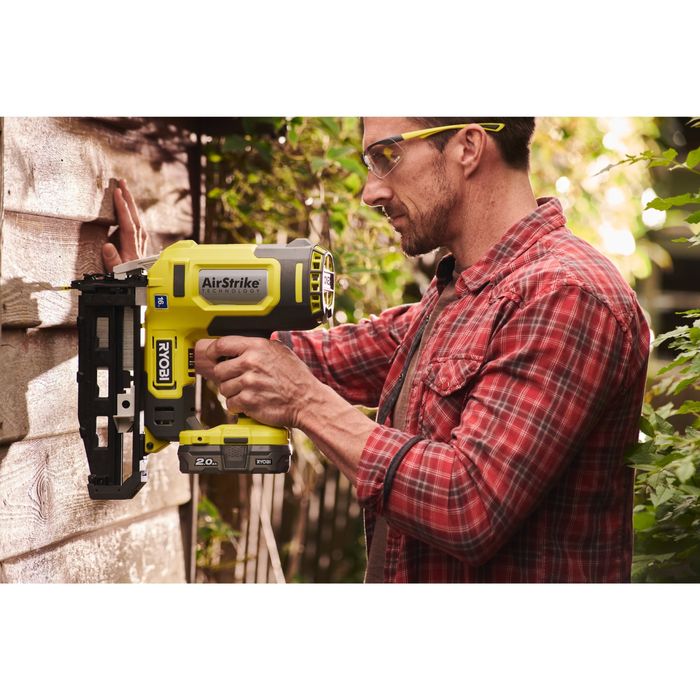 Ryobi Pistol cuie  18V ONE
