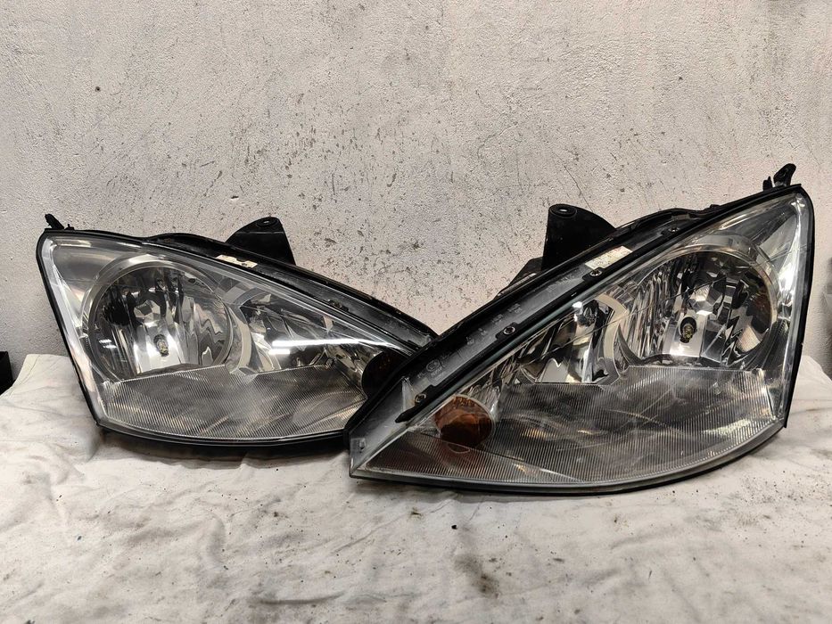 Оригинални фарове Форд Фокус  Ford Focus