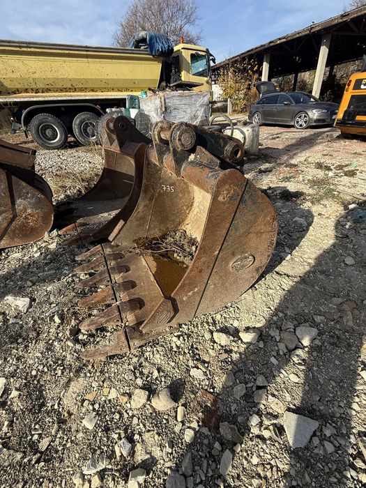 Cupe excavator de la 8- 25 tone cu prindere rapida