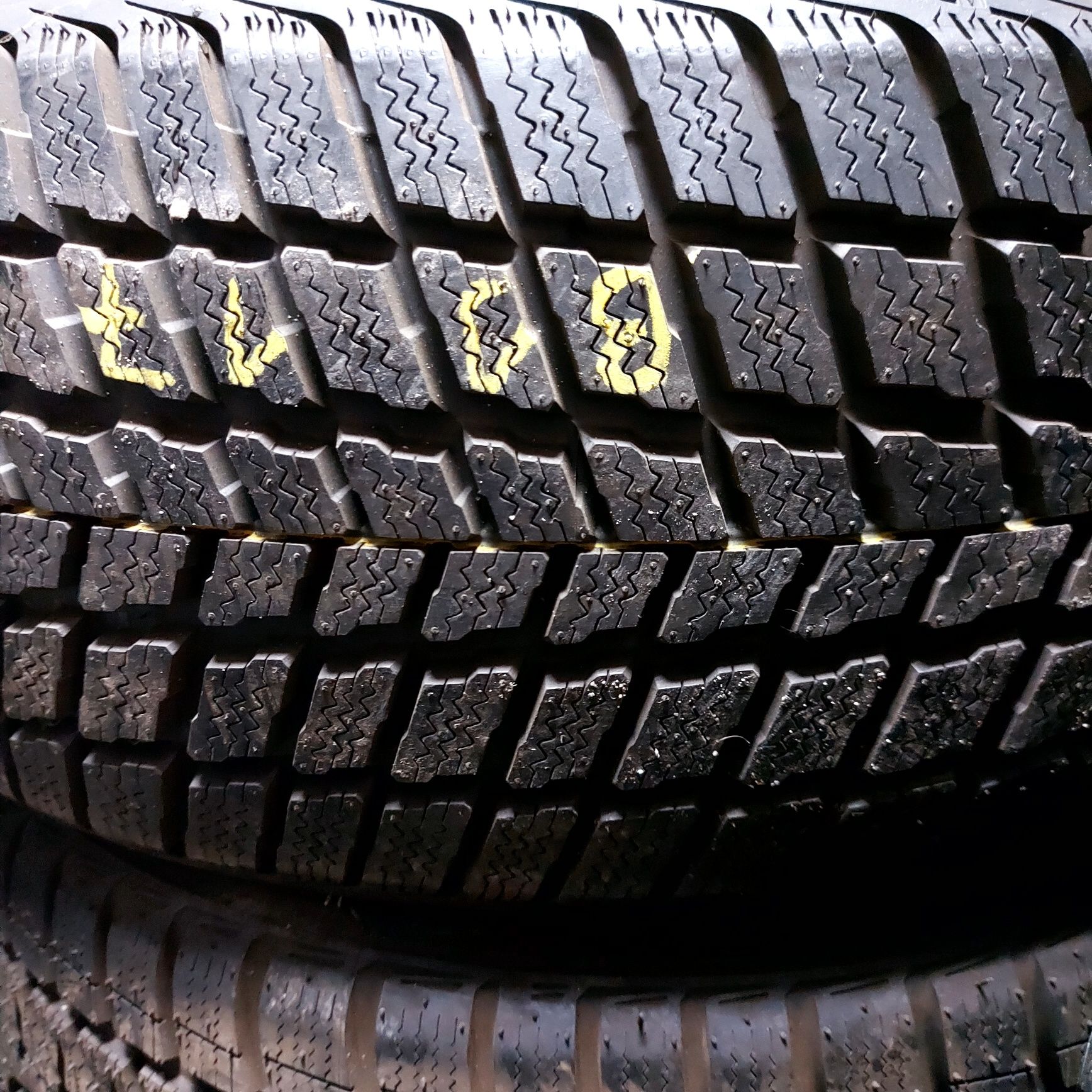 255/50/19"Nexen 1бр.гума нова