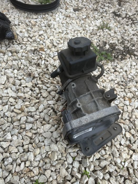 Електрическа хидравлична помпа Mercedes benz ML W164 GL мерцедес мл гл