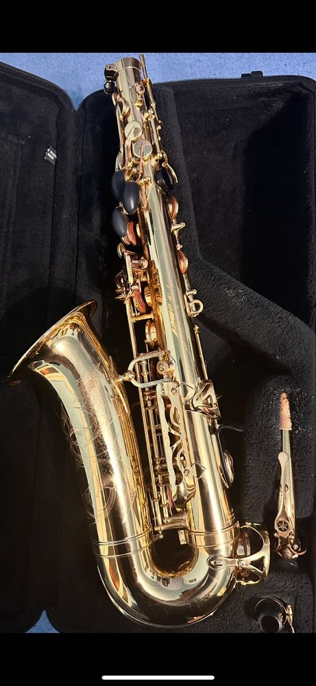 Vând Saxofon Yamaha