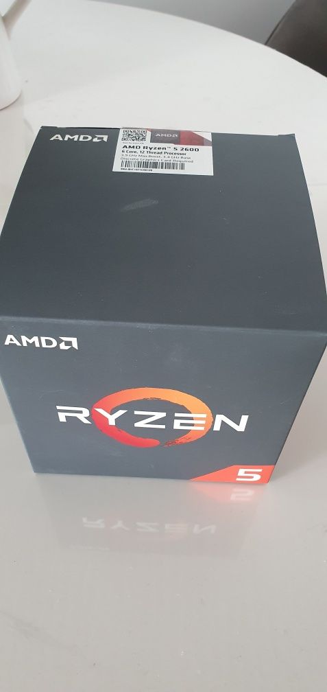 Procesor AMD Ryzen 5 2600 - 6Core, 12 Thread Processor, 3.4Ghz