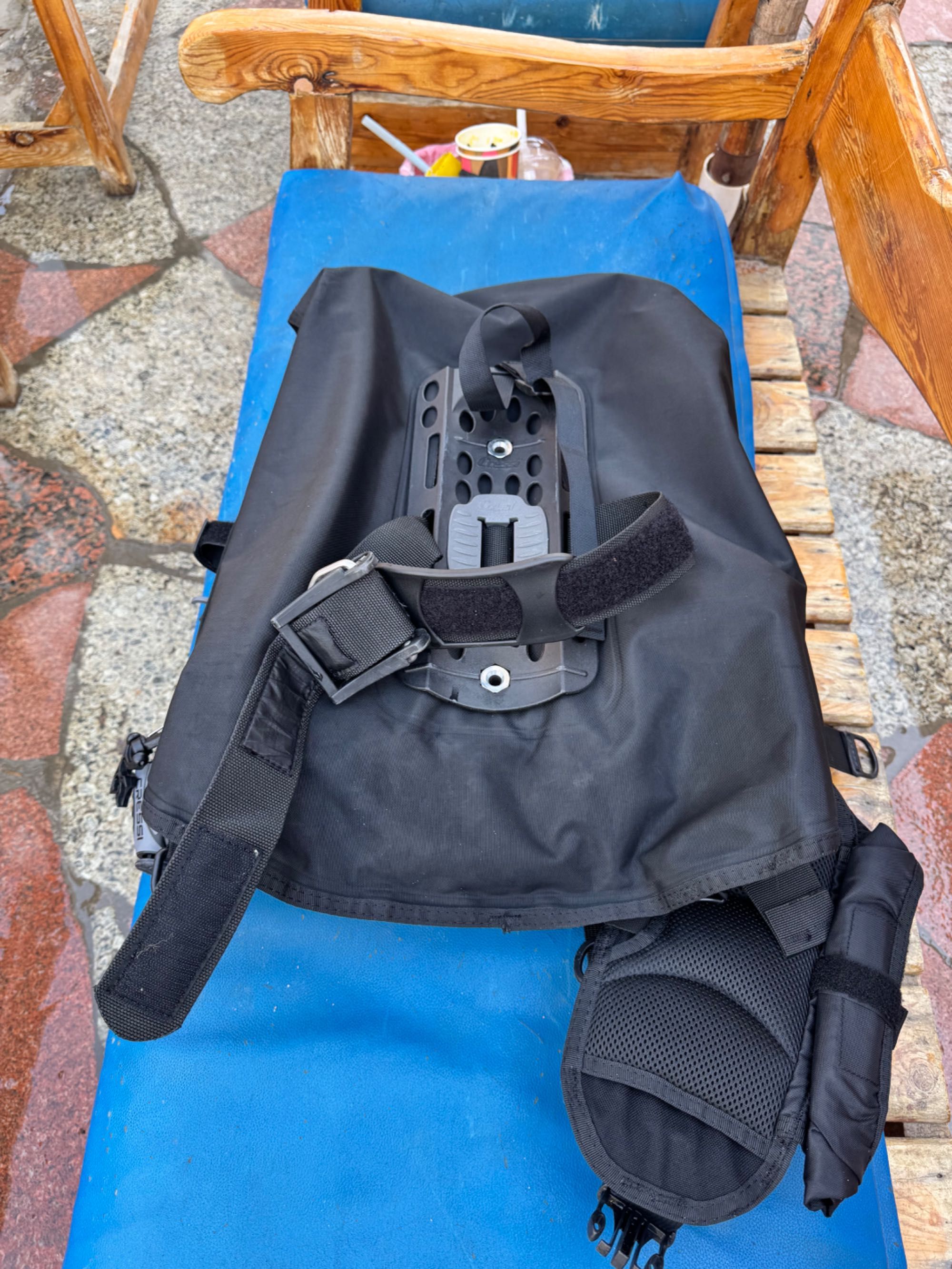 Компесаторна жилетка (BCD) Cressi Patrol