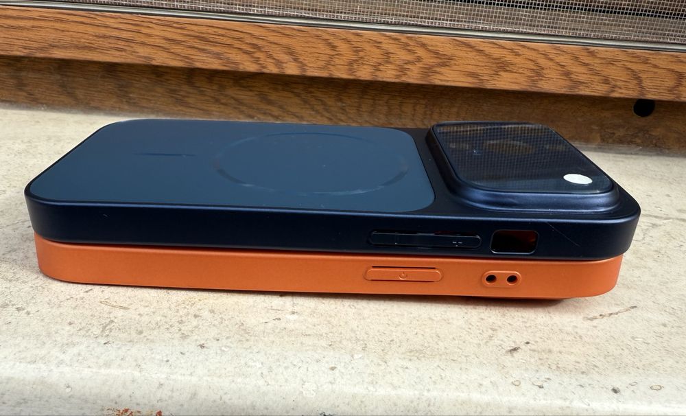 Кейс за Iphone 14 Pro в стил 17 Pro