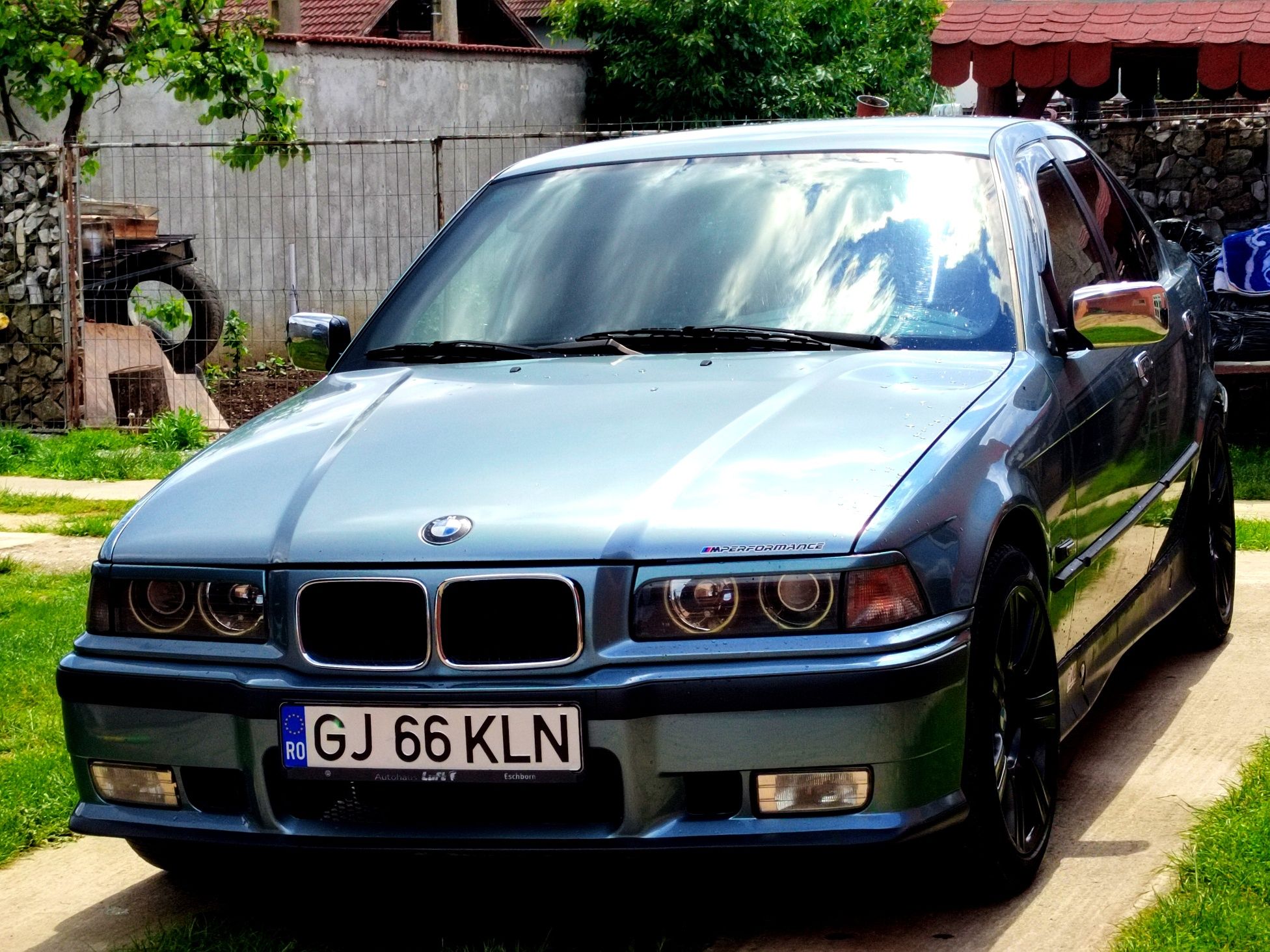 Bmw Seria 3, 1990 e36