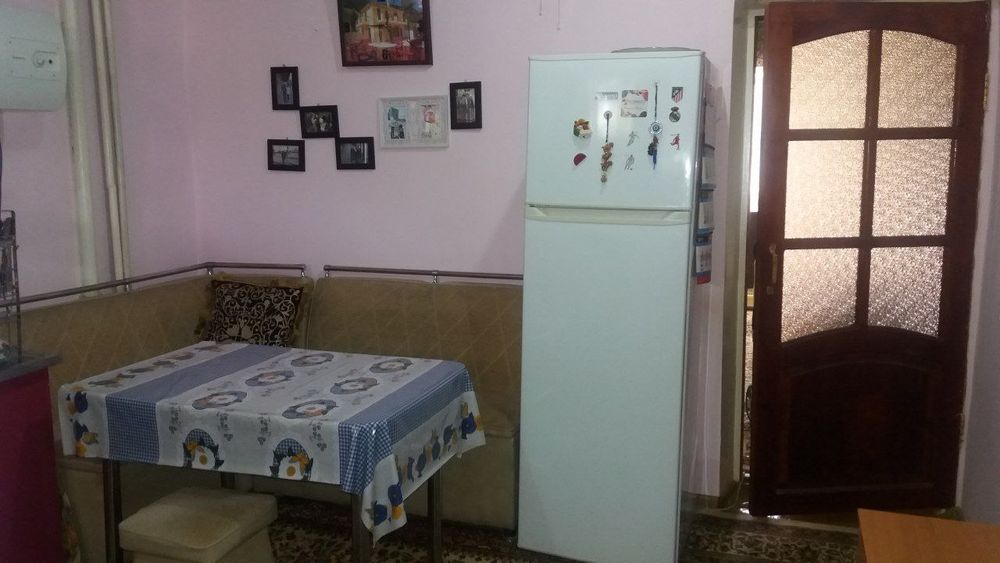 Продаю свою 2 комнатную квартиру  в центре города