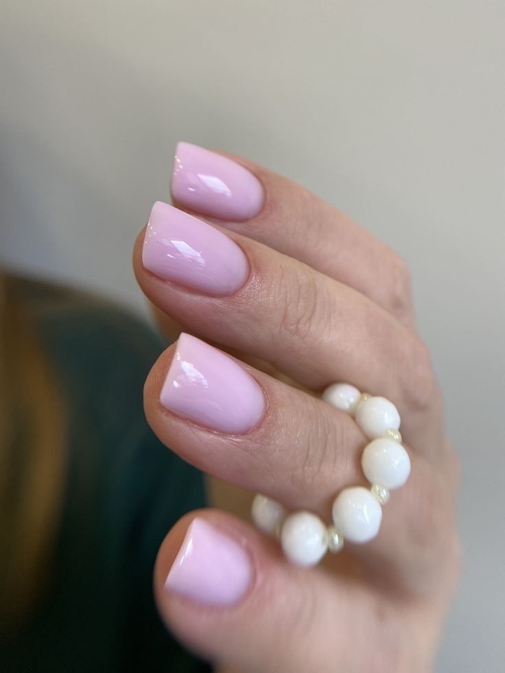 Nails bucuresti Tehnician unghii