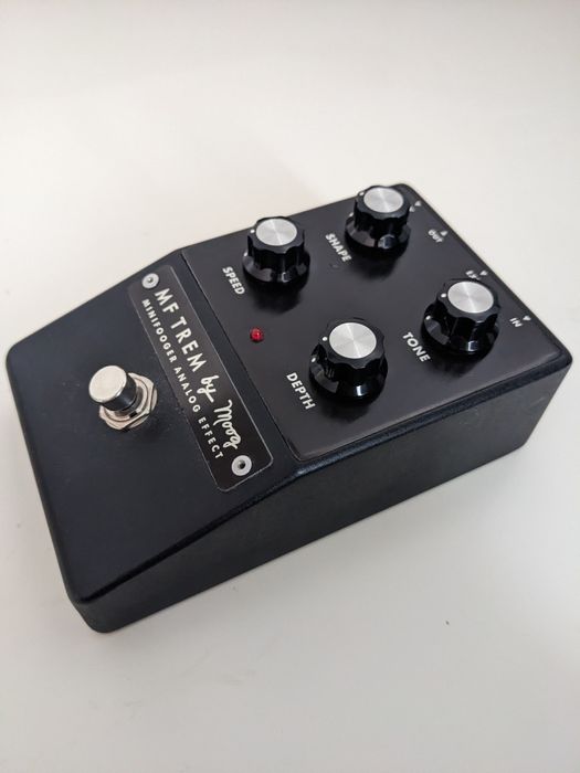 Moog Minifioger MF - Trem V1 pedală chitară