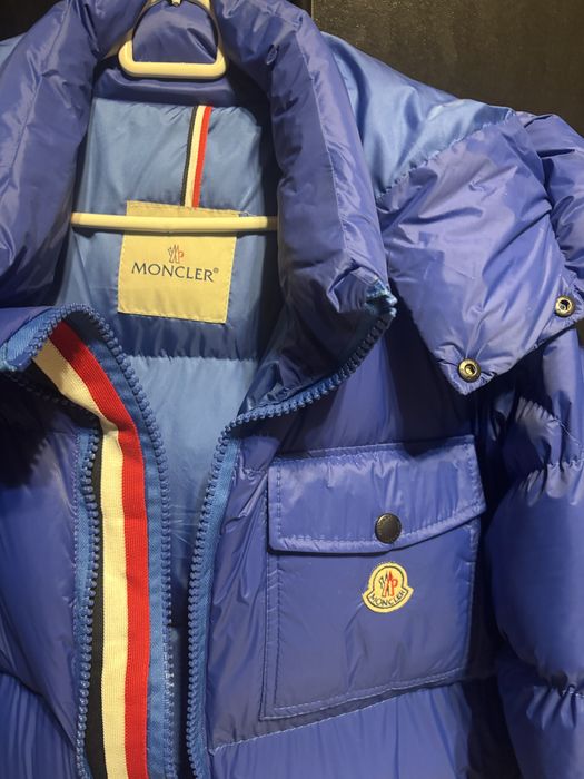 Geaca Moncler , impecabila , XL
