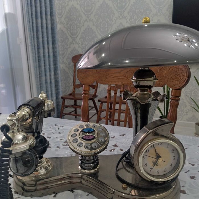 Продам телефон домашний винтаж