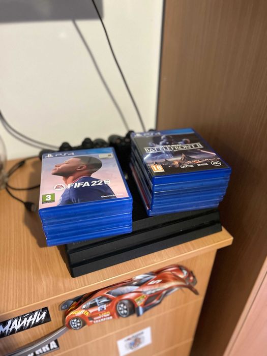 Плей стейшън 4 про  PS4 PRO