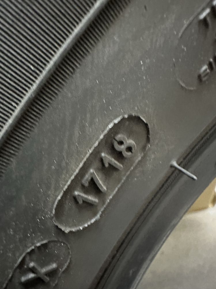 michelin Primacy 3 215/60/16