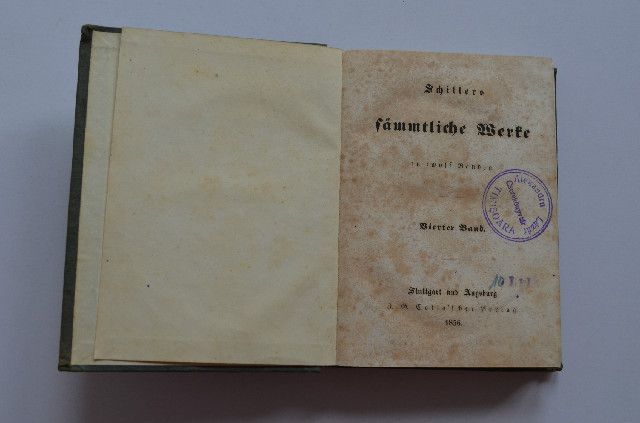 carte de poezii rara SCHILLERS din 1856 scriere gotica