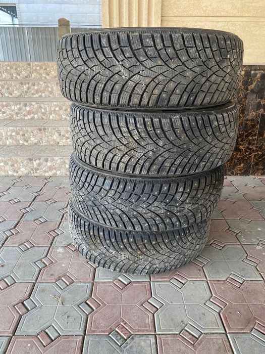 продам шины комплек в хорошем состояний без дефектов