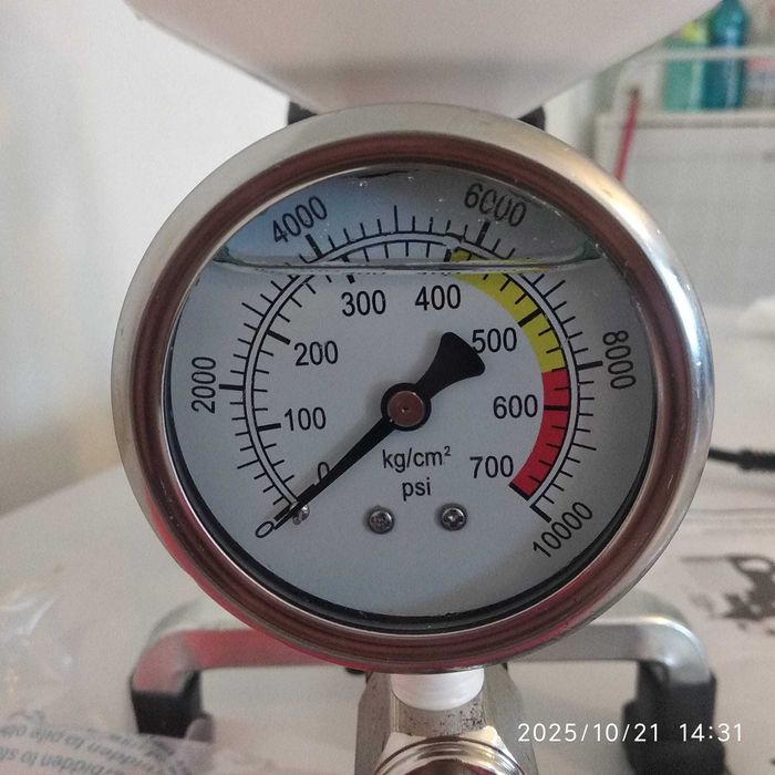 Pompa reparare pereti fundatii prin injectare rasini umplere/etansare