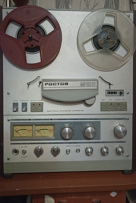 Магнитофон Ростов 105С1