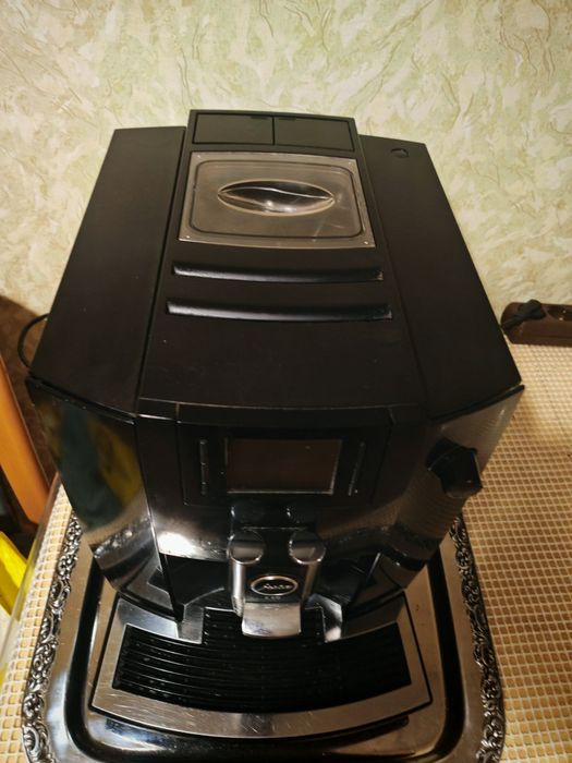 Jura Impressa E60 PianoBlack