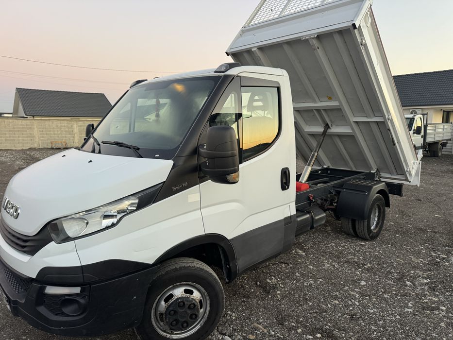 Iveco basculabil pe spate