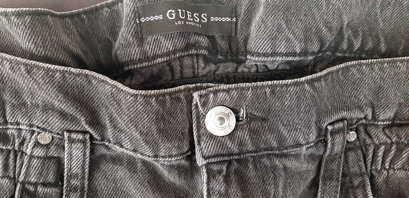 Оригинална дънкека пола на Guess