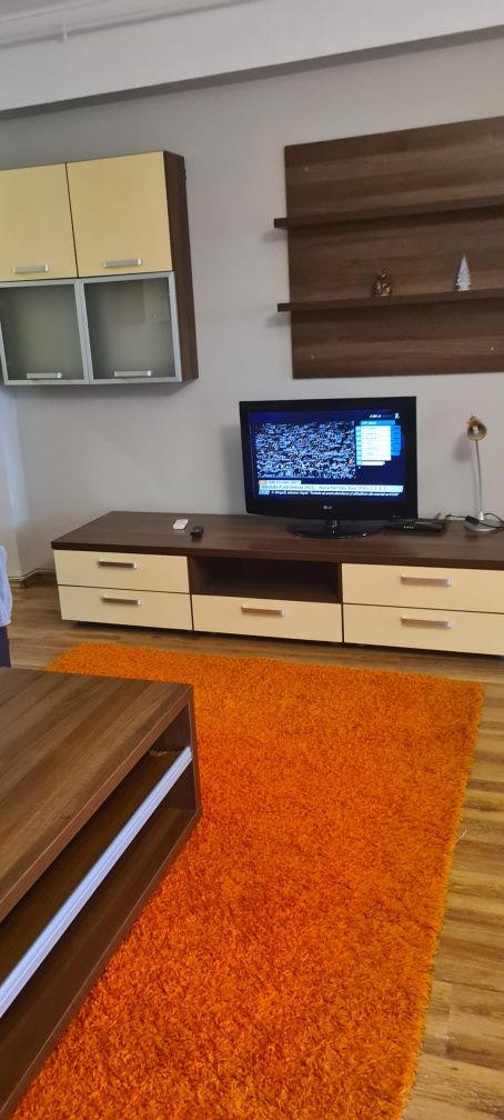 ofer garsoniera spre inchiriere