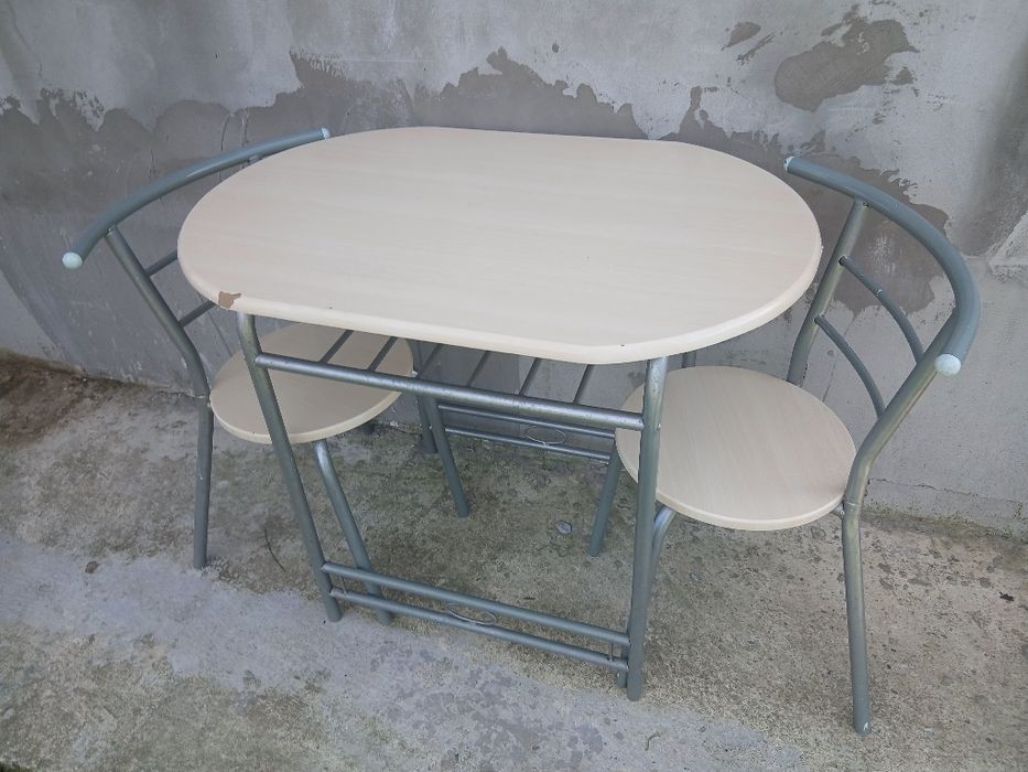 Masa bucătărie pt 2 persoane