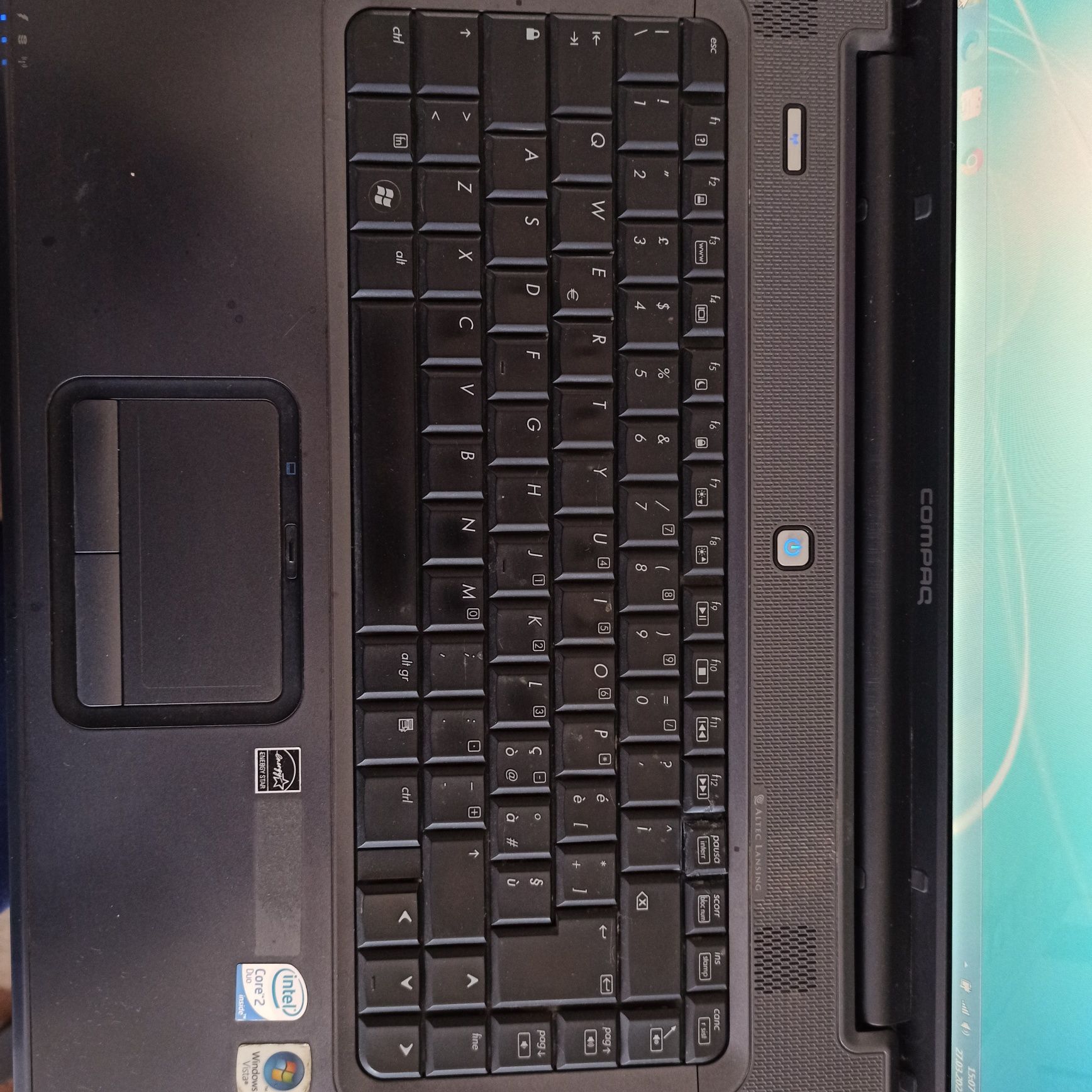 Laptop Compaq presario C700