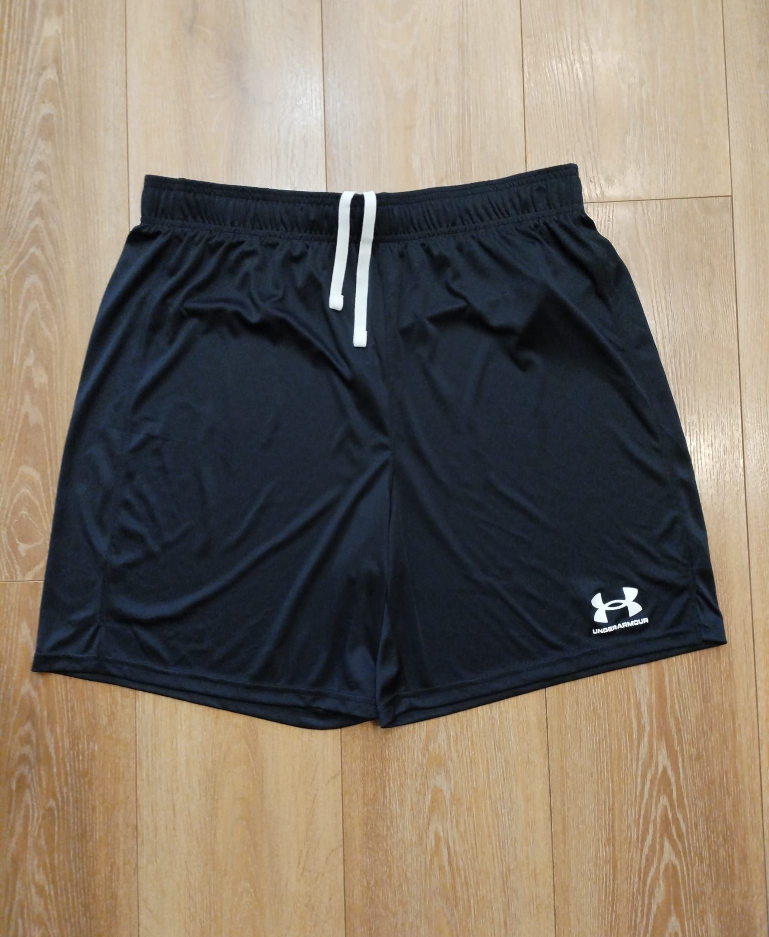 Under armour оригинални къси панталони