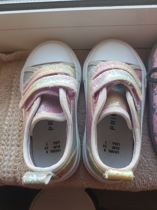 2чифта обувки 23,24н за 20лв