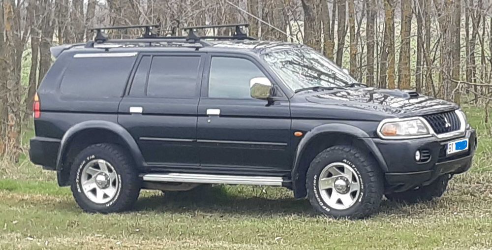 Mitsubishi Pajero Sport GLS