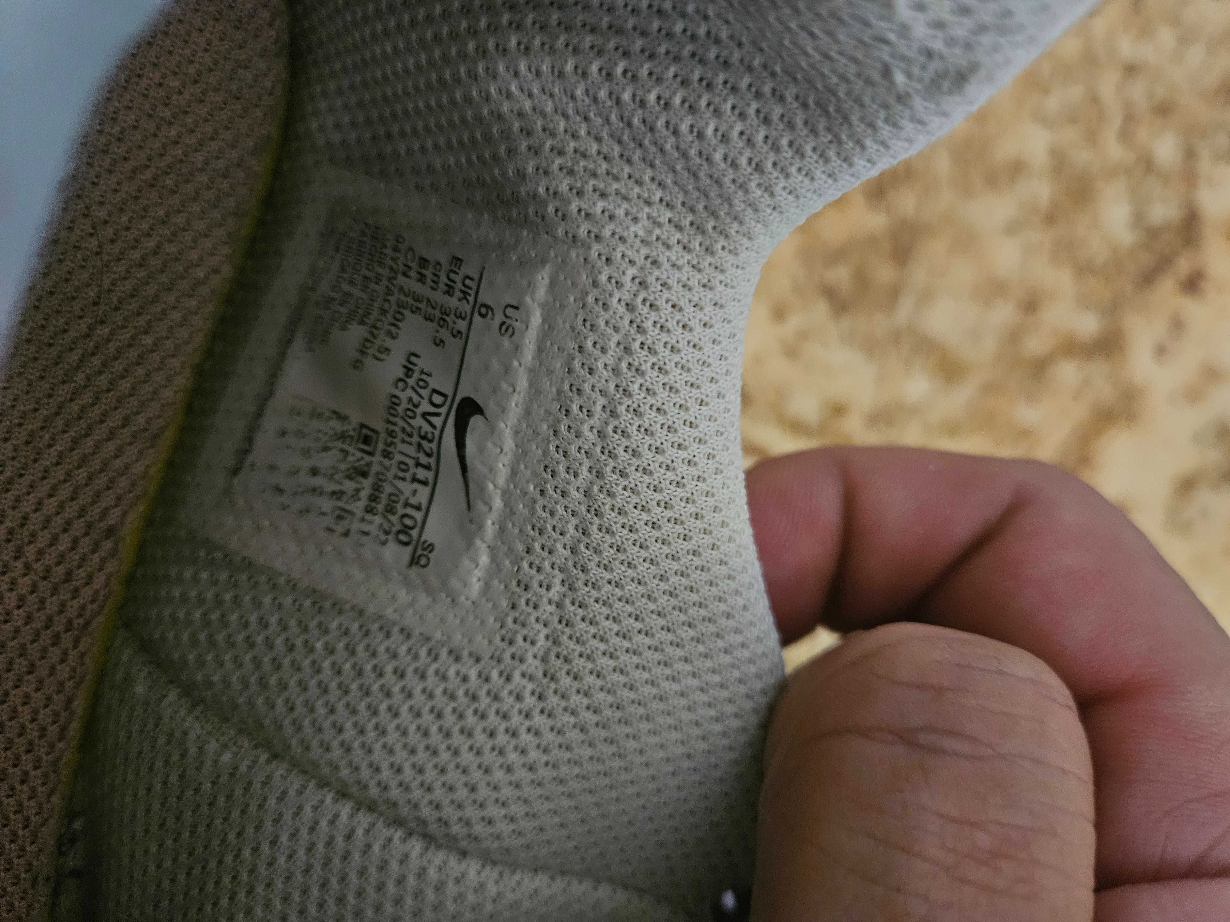 Nike, маратонки, бели