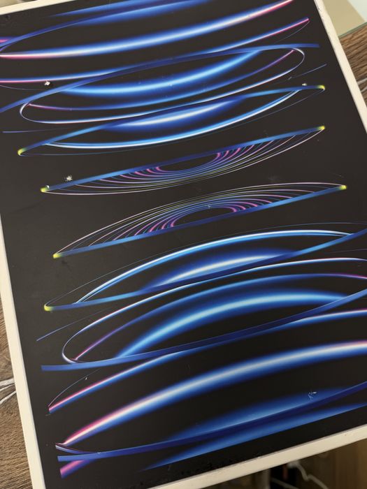 Ipad pro m2 wifi cellular 1 tb 13 inch