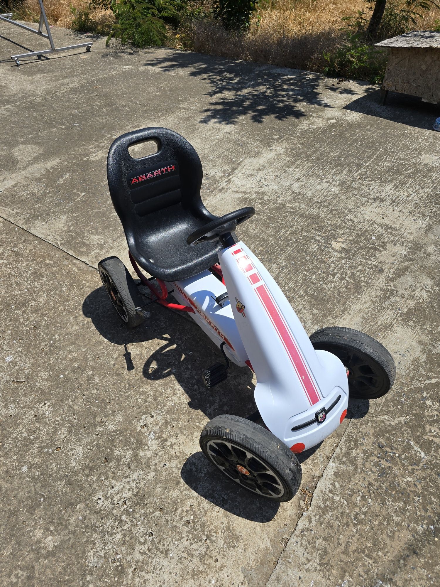 Kart / Cart cu pedale FIAT 500 Abarth