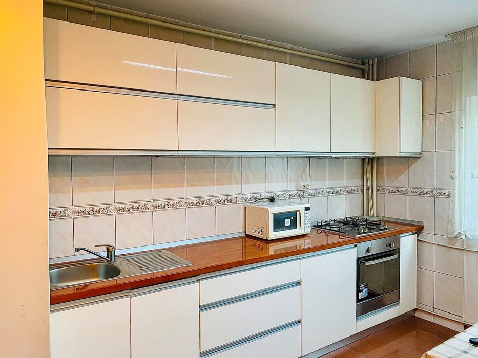 Particular | Inchiriez apartament 2 camere Mall Vitan | Dristor
