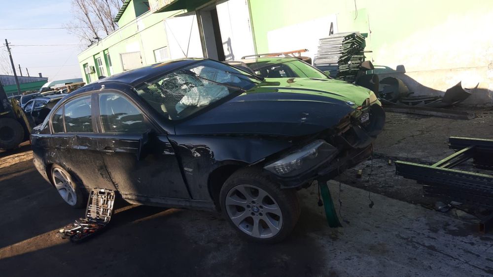 Punte spate BMW Seria 3 E90 [facelift] [2008 - 2013] 2.0 d N47D20C