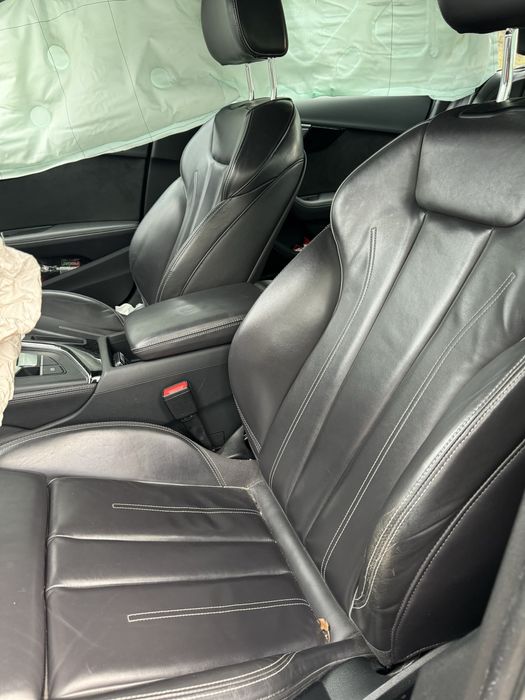 Audi A4 2021 avariat