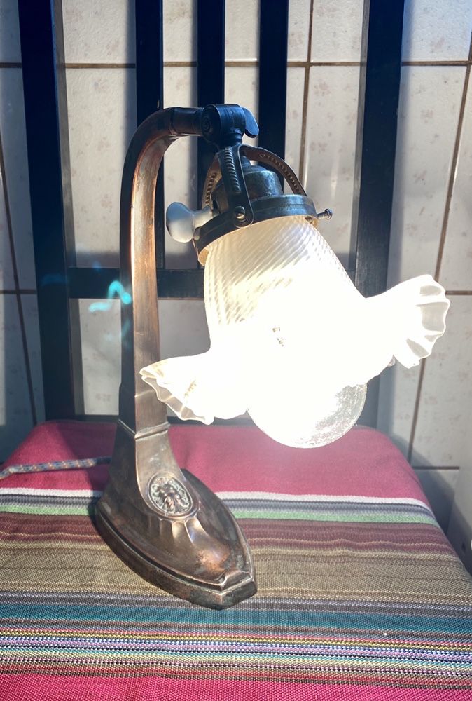 118a Lampa / veioza Art Nouveau anii 20 functionala
