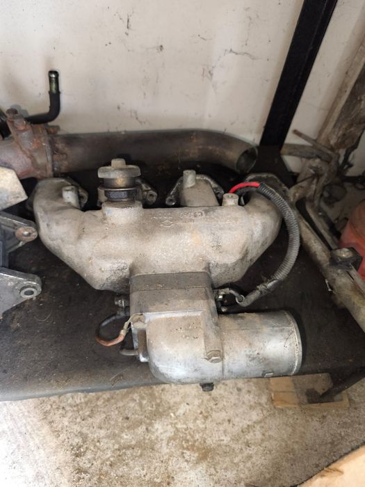 Vând piese motor Nissan Cabstar