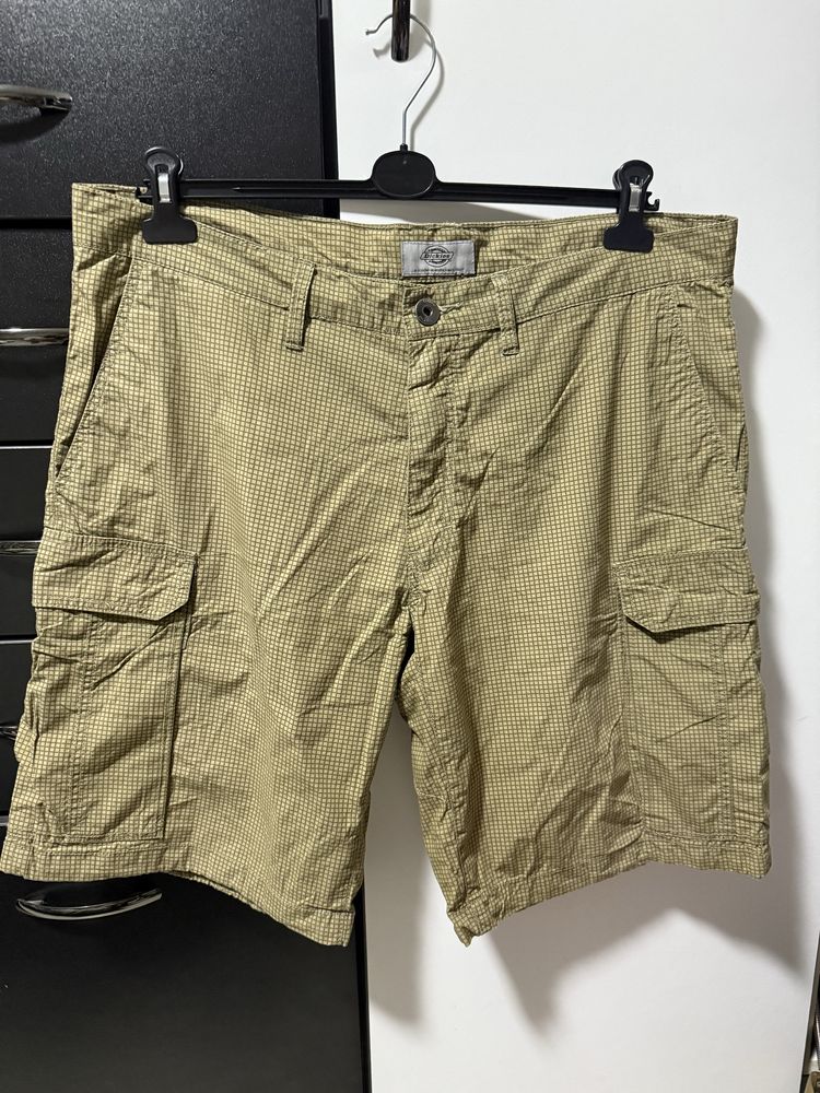 Pantaloni Scurți Dickies  Mărime: L