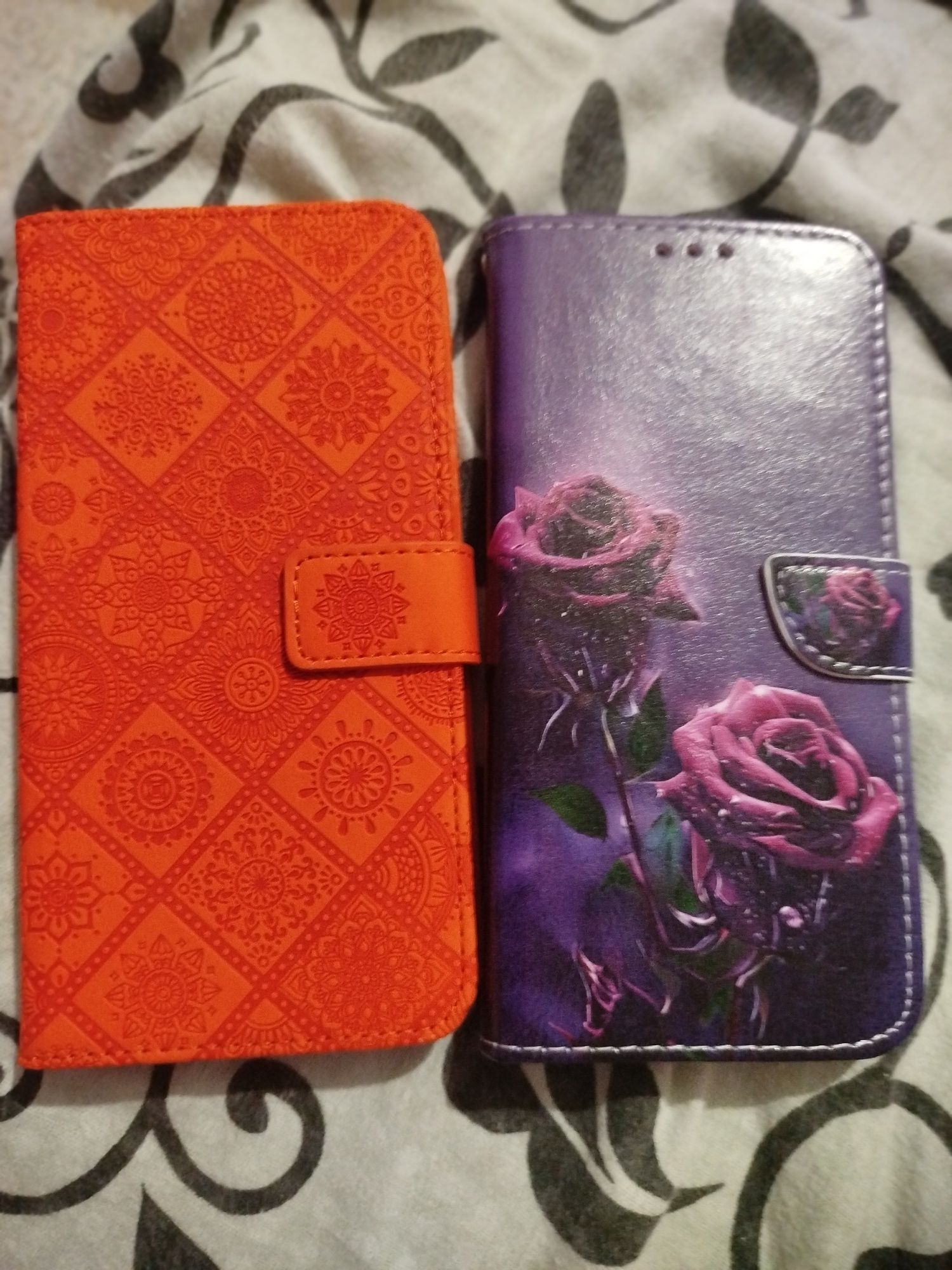 Продавам калъфи на Redmi not 8