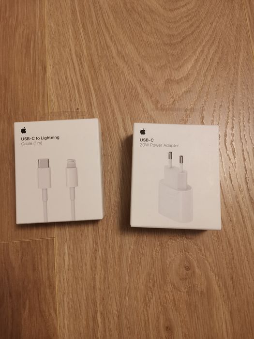 Încărcător și cablu originale iPhone noi