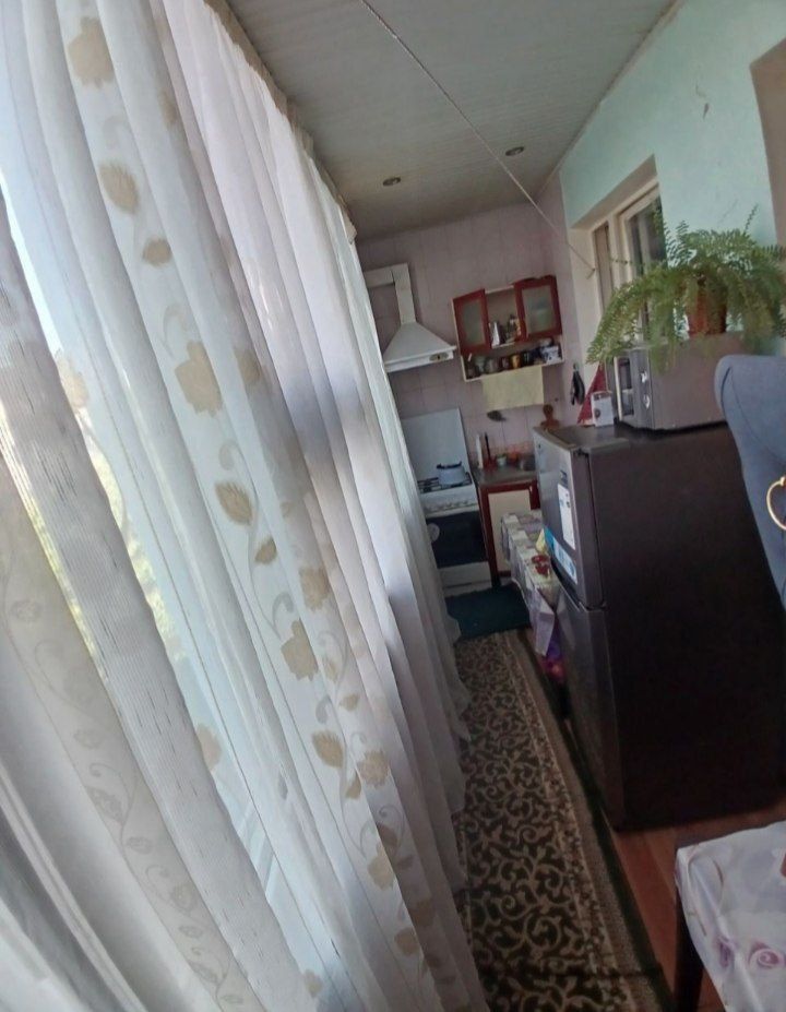 Продаётся квартира Юнусабад 11кв 2*3/4/4